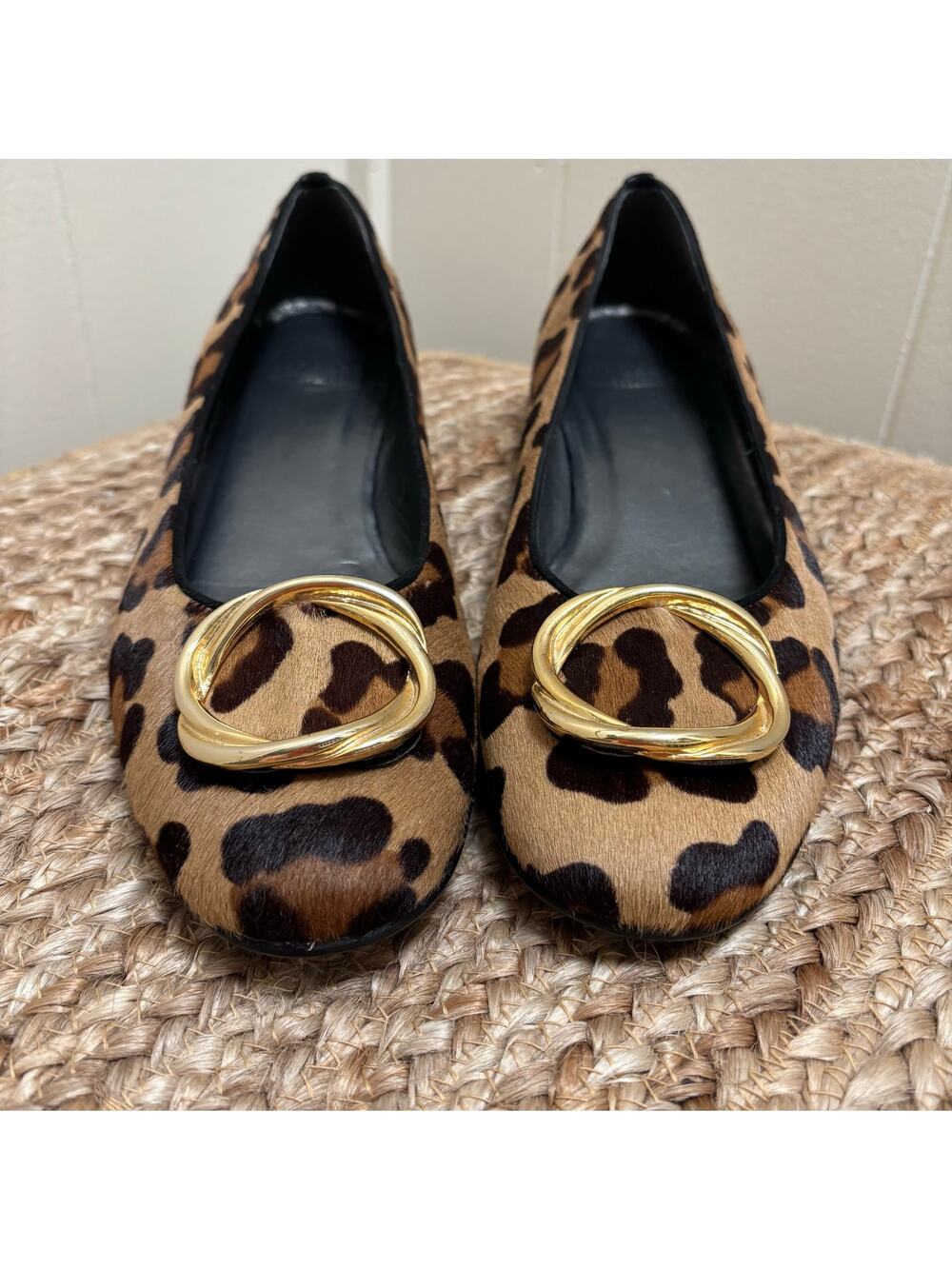 Stuart Weitzman OhMy Leopard Calf Hair Ballet Flats Gold Buckle Sz 9 Mob Wife